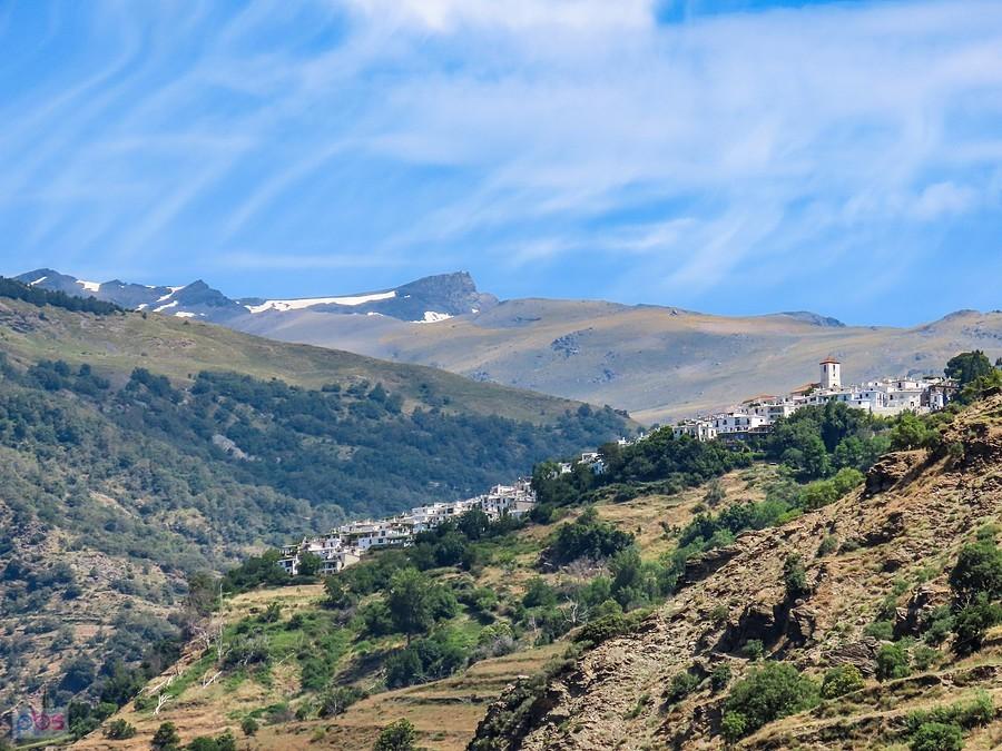 Capileira i góry Sierra Nevada