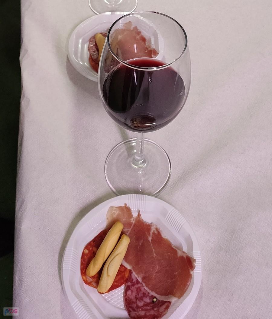 Jamón de Trevélez - trzeba spróbować szyneczki, a smakuje wybornie