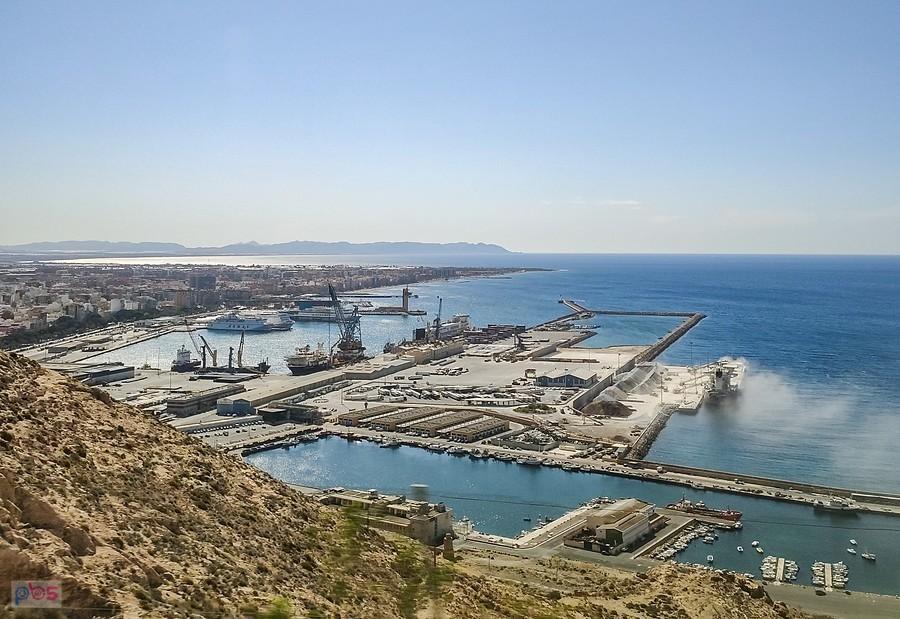 Port w Almerii