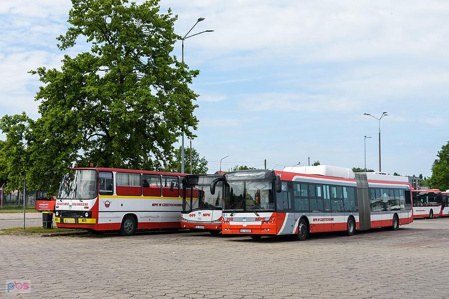 MPK Częstochowa 75 lat Ikarus 280.26 #798, Solaris Urbino 12 #005, Solbus SM18 Hybrid CNG #208