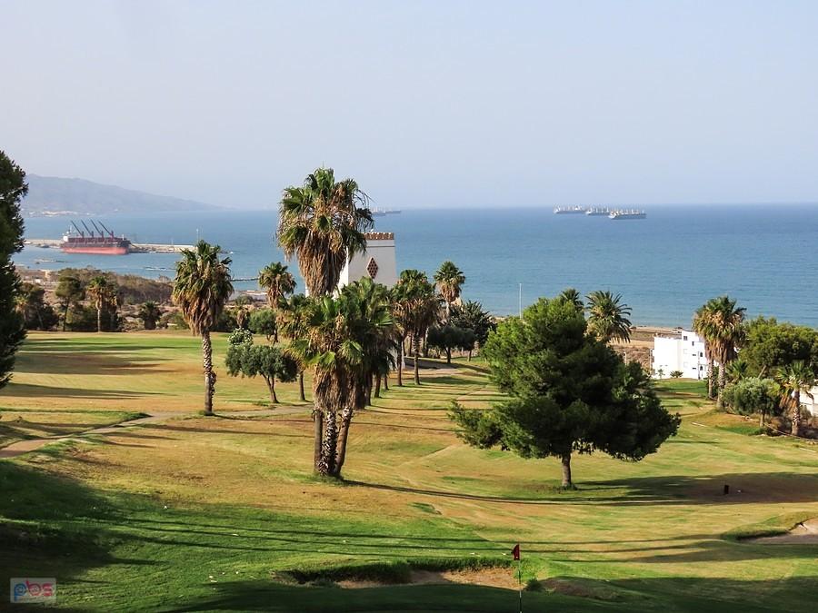Pole golfowe w Marina de La Torre
