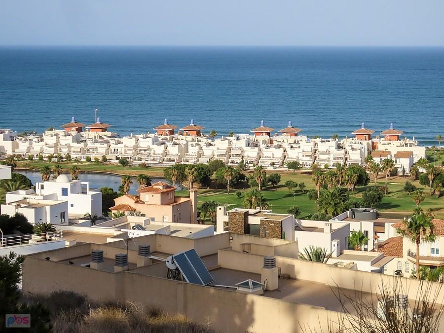 Apartamenty i pole golfowe