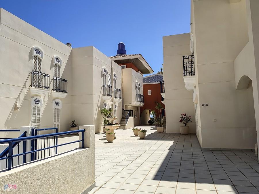Dziedziniec apartamentowca