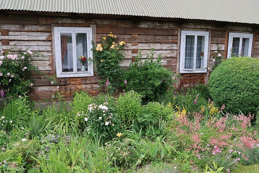 Urokliwy domek w Zrębicach