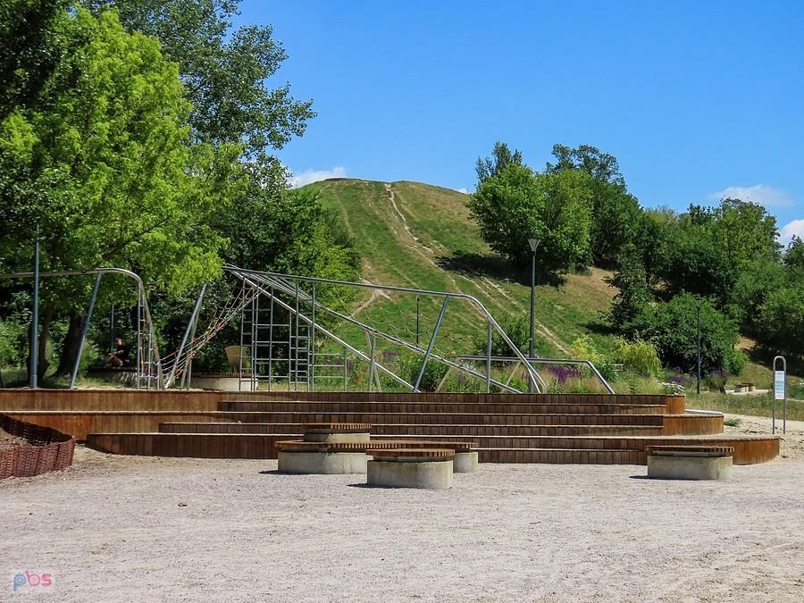 Koszmarna wizja parku pod Kazurką