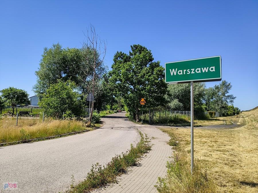 Warszawa, gdzie kończy się asfalt, a zaczyna się polna droga ???