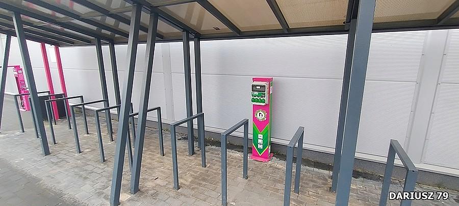 Olkusz - Parking rowerowy z ładowarką do rowerów elektrycznych przy N-Park