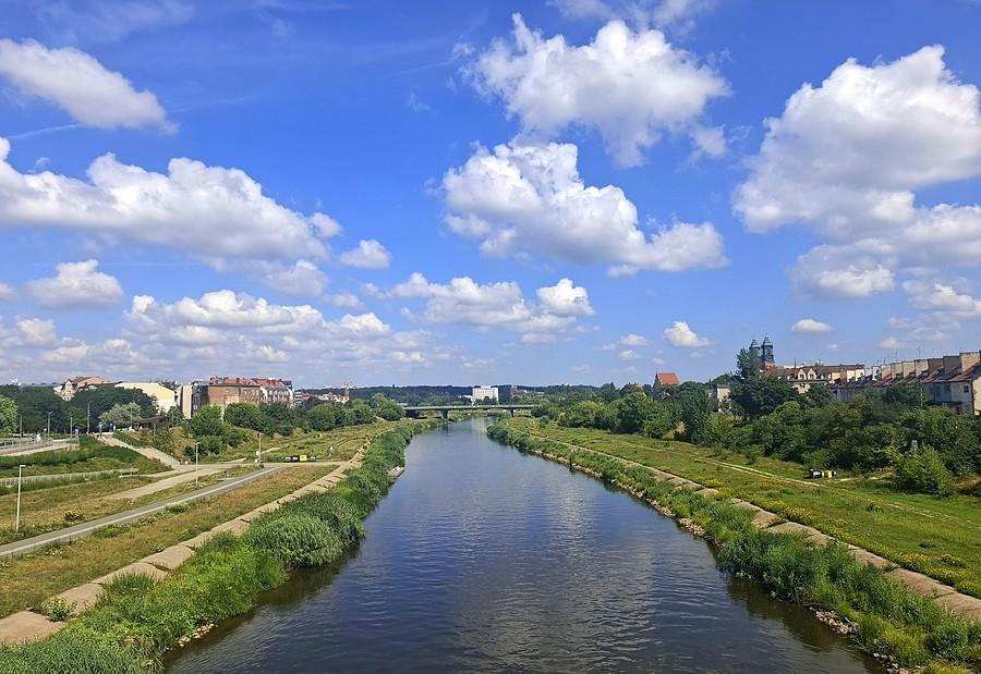 Widok na Wartę w kierunku Ostrowa Tumskiego