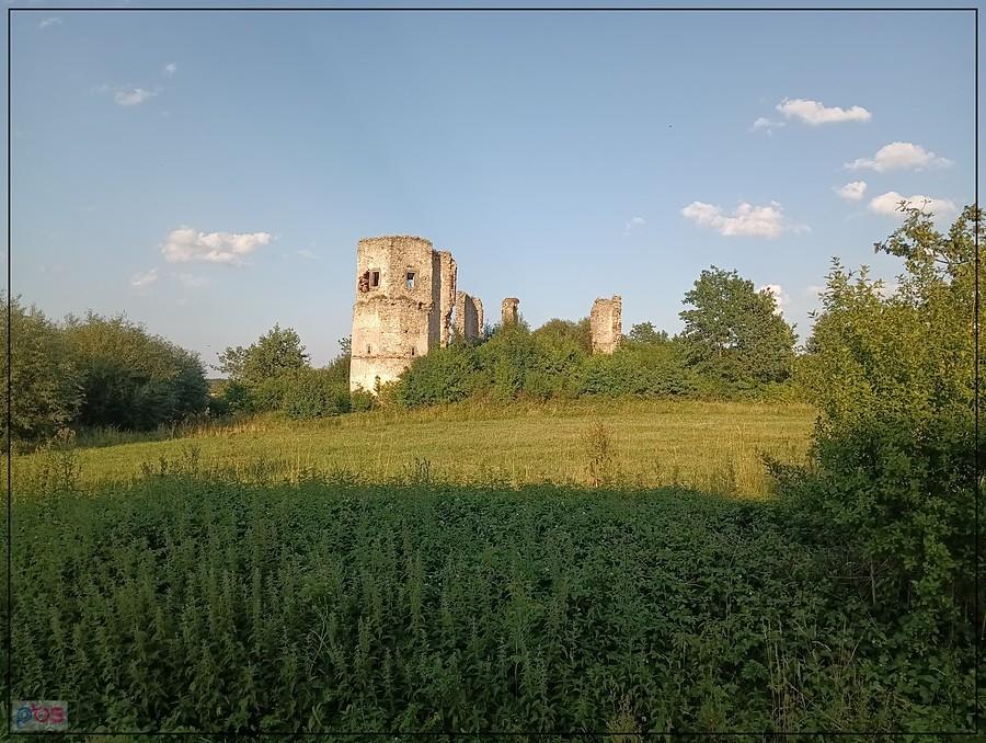 ruiny małujowice