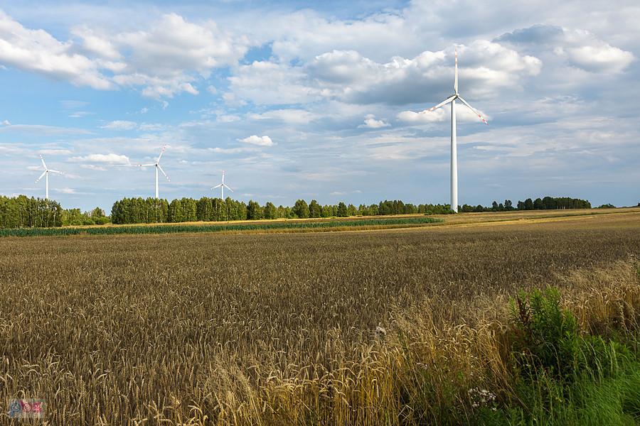 Mykanów, chmur coraz więcej