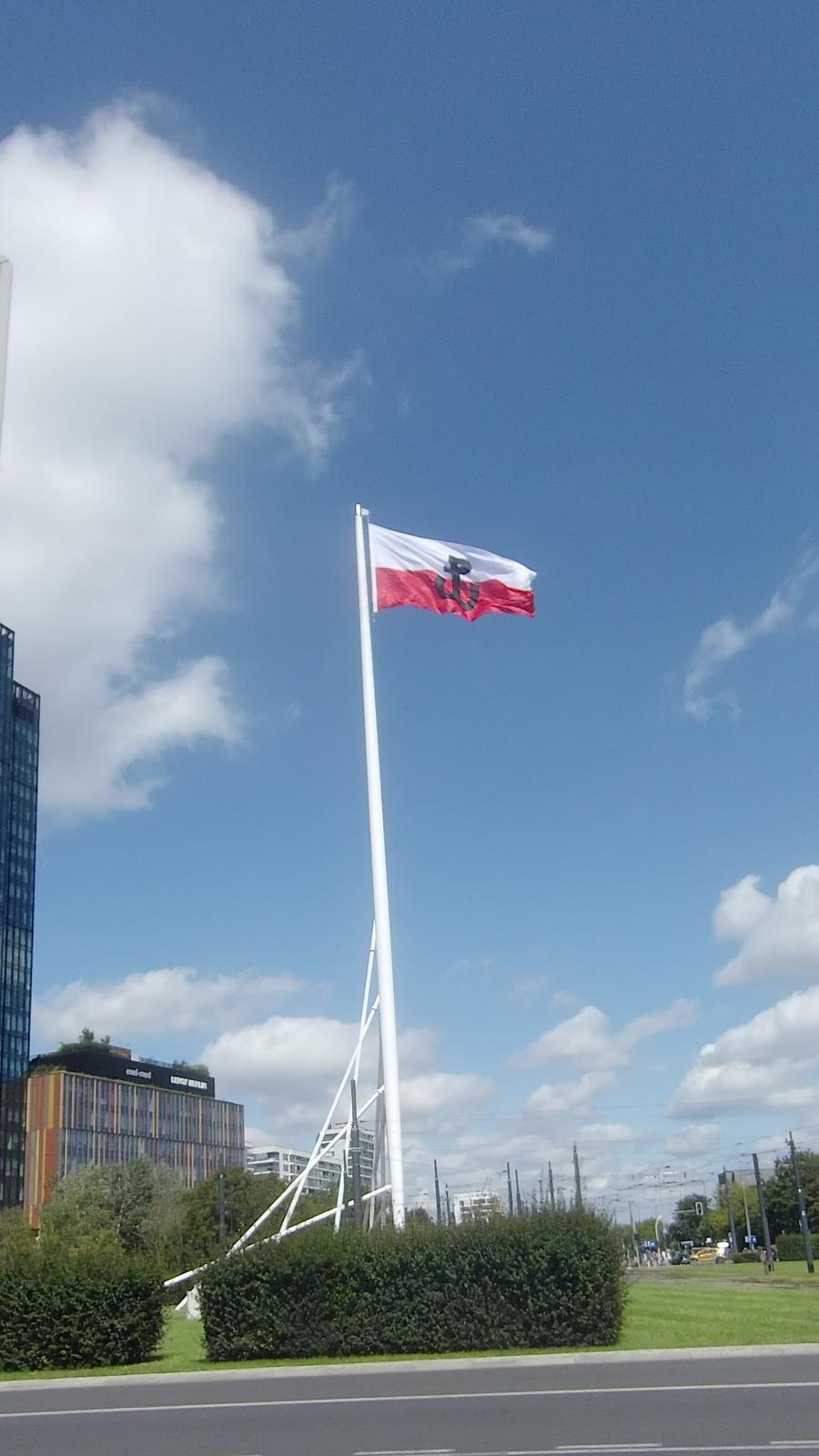Flaga zyskała kotwicę