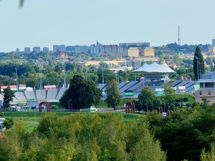 Stadion Włókniarza Częstochowa ze Złotej Góry.