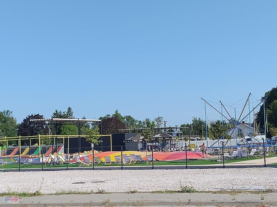 W Strzykułach przy rondzie powstał rodzinny park rozrywki