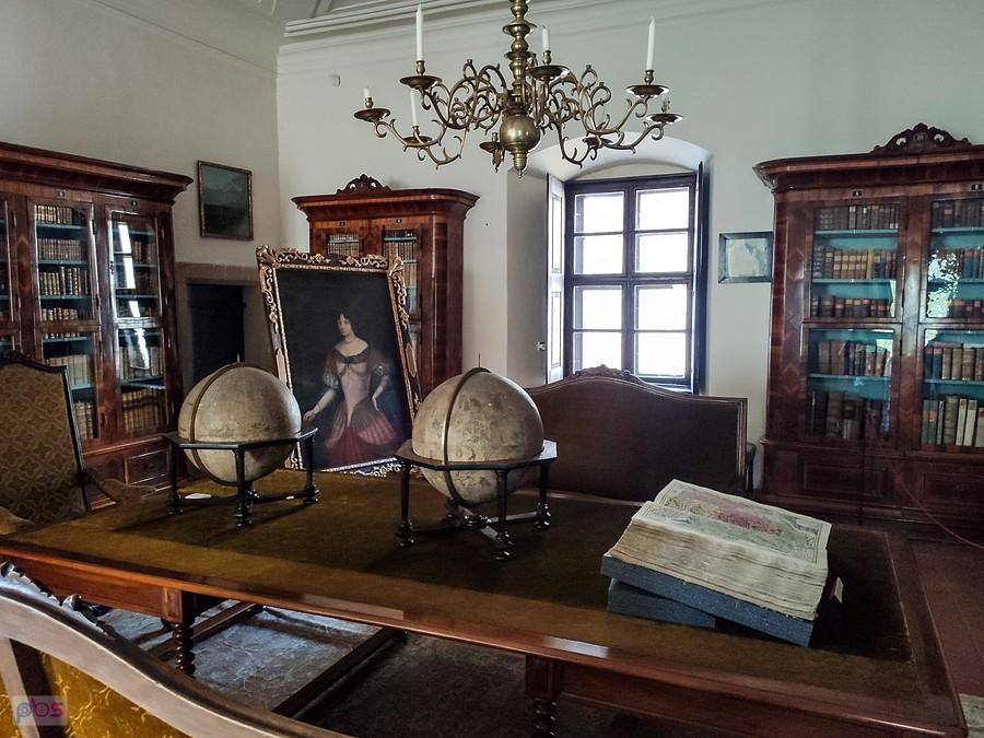 Biblioteka na zamku Buchlov to jedyne pomieszczenie tak dobrze urządzone