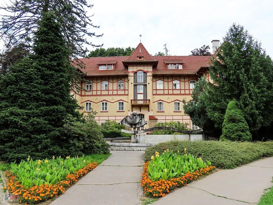 Hotel Jestřabí