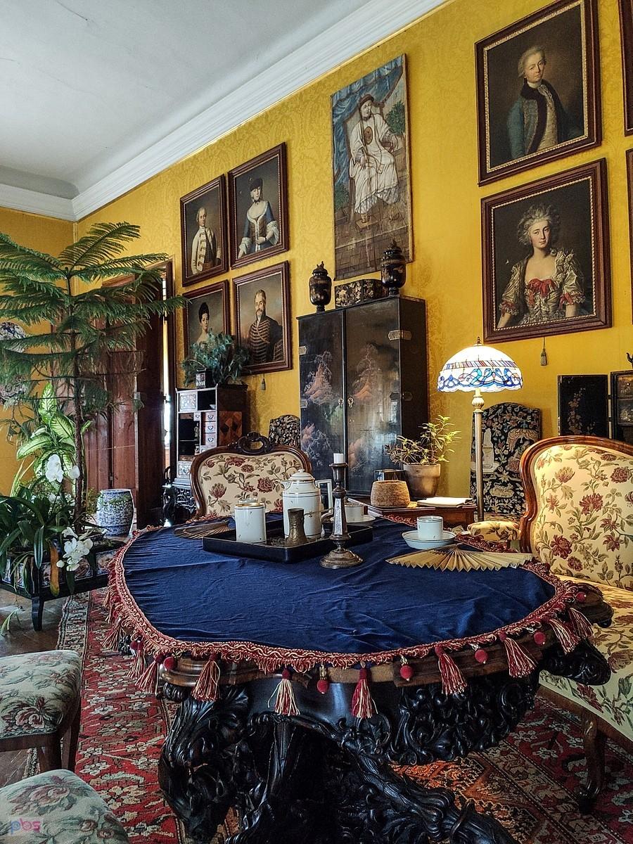 Milotice - chiński salonik
