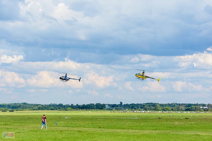 Robinson R44 Raven #OK-MOV i Robinson R44 Raven I #SP-TMX - AirShow Rudniki 2025.