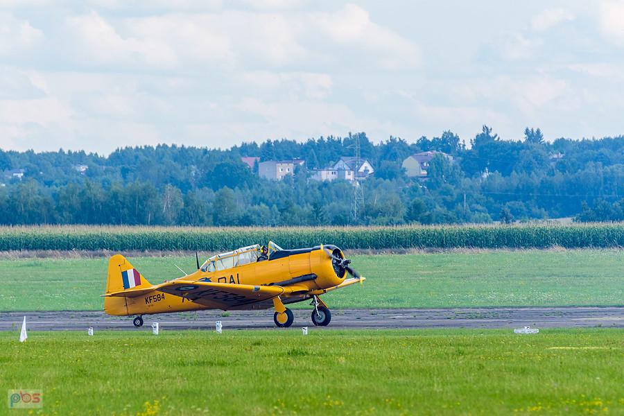 North American T-6 Harvard Mk.4M KF584 (SP-YIX) z 1953 roku - AirShow Rudniki 2025