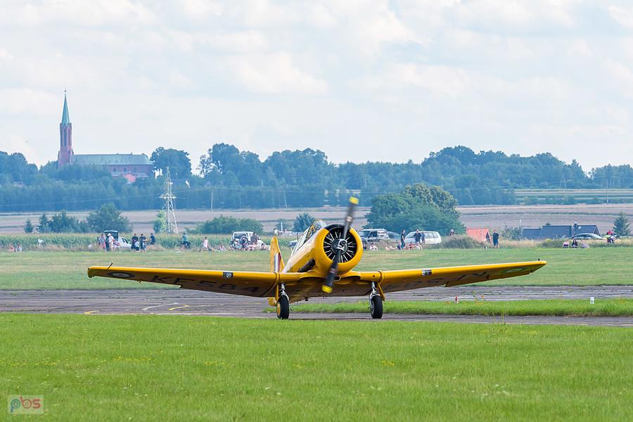 North American T-6 Harvard Mk.4M KF584 (SP-YIX) z 1953 roku - AirShow Rudniki 2025