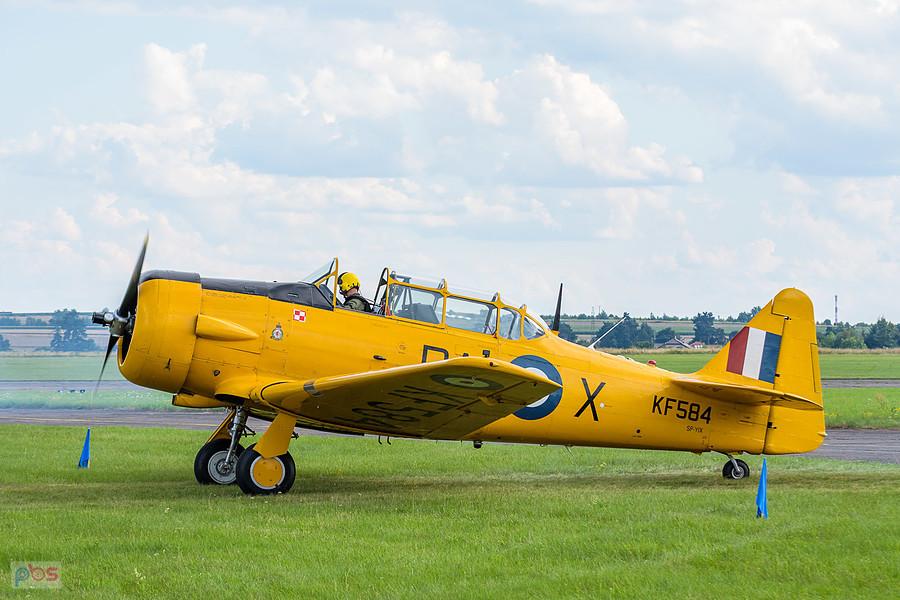 North American T-6 Harvard Mk.4M KF584 (SP-YIX) z 1953 roku - AirShow Rudniki 2025