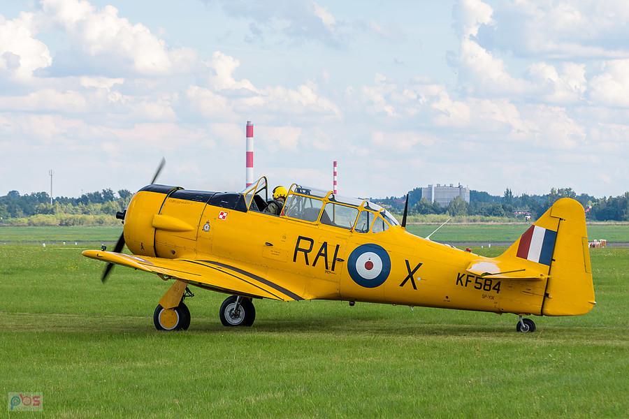 North American T-6 Harvard Mk.4M KF584 (SP-YIX) z 1953 roku - AirShow Rudniki 2025