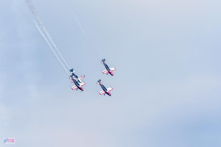 Samoloty Extra 330 LC i Zivko Edge 540 - grupa akrobacyjna Fire Birds i Łukasz Czepiela - AirShow Rudniki 2025