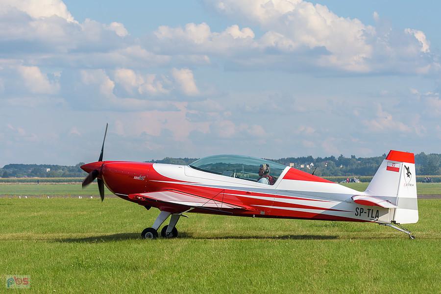 Extra 330 LC #SP-TLA - pilot Adam Labus