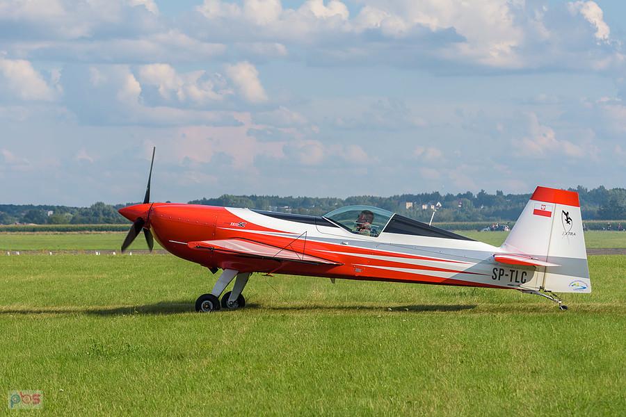 Extra 330 LC #SP-TLC - pilot Łukasz Świderski