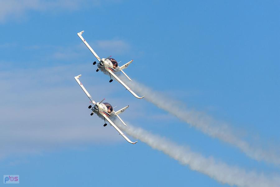 Samoloty Aero AT-3 R100 - #SP-TPE Hubert Massalski #SP-TPF - Radek Izdebski - grupa akrobacyjna Dwójka z AW - AirShow Rudniki 2025