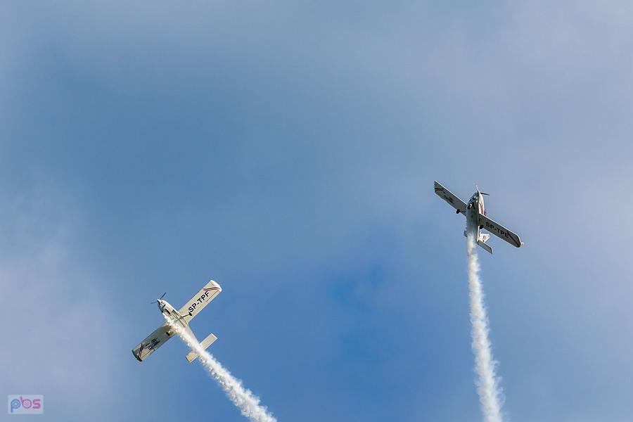 Samoloty Aero AT-3 R100 - #SP-TPE Hubert Massalski #SP-TPF - Radek Izdebski - grupa akrobacyjna Dwójka z AW - AirShow Rudniki 2025