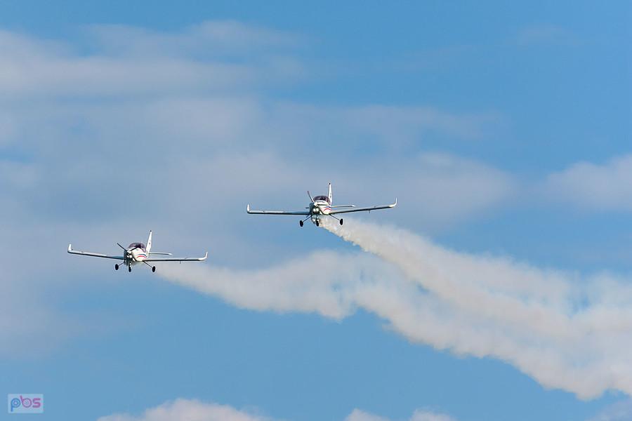 Samoloty Aero AT-3 R100 - #SP-TPE Hubert Massalski #SP-TPF - Radek Izdebski - grupa akrobacyjna Dwójka z AW - AirShow Rudniki 2025