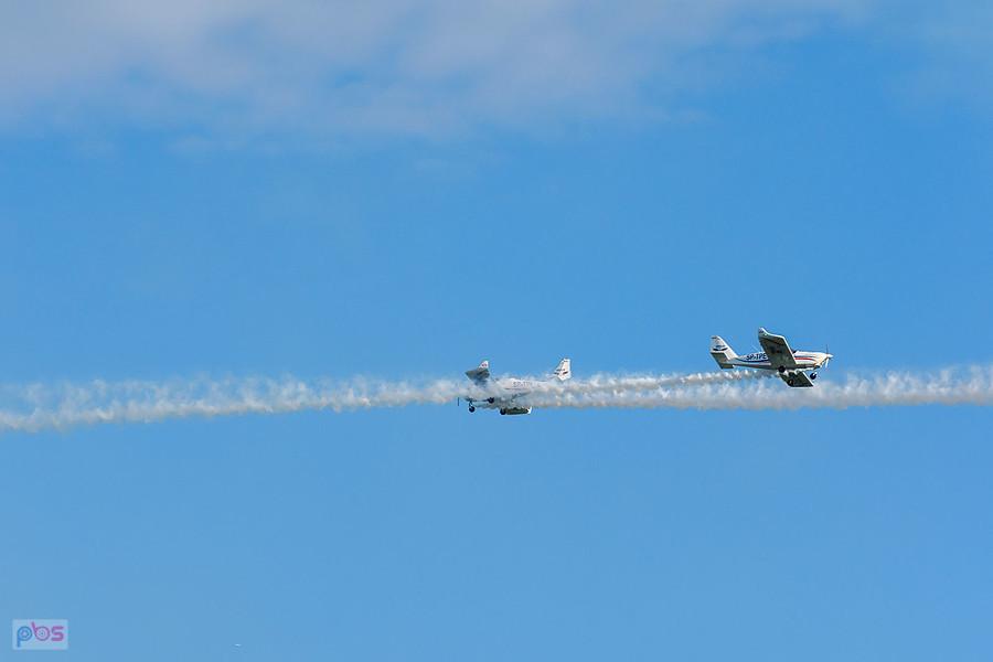 Samoloty Aero AT-3 R100 - #SP-TPE Hubert Massalski #SP-TPF - Radek Izdebski - grupa akrobacyjna Dwójka z AW - AirShow Rudniki 2025