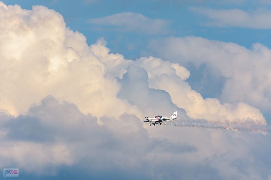 Samoloty Aero AT-3 R100 - #SP-TPE Hubert Massalski #SP-TPF - Radek Izdebski - grupa akrobacyjna Dwójka z AW - AirShow Rudniki 2025