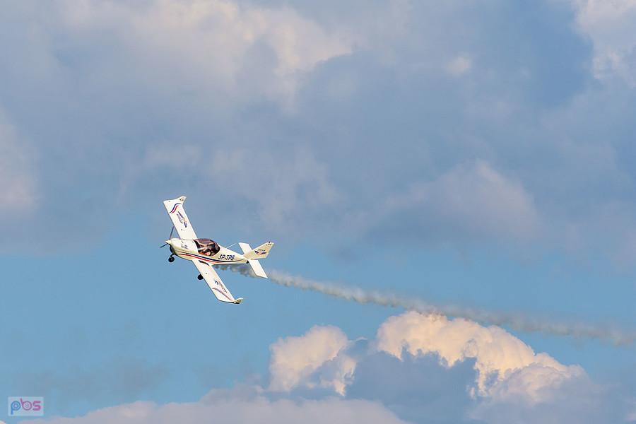 Samoloty Aero AT-3 R100 - #SP-TPE Hubert Massalski #SP-TPF - Radek Izdebski - grupa akrobacyjna Dwójka z AW - AirShow Rudniki 2025