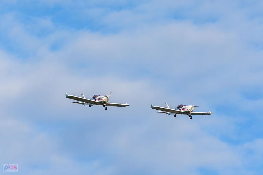 Samoloty Aero AT-3 R100 - #SP-TPE Hubert Massalski #SP-TPF - Radek Izdebski - grupa akrobacyjna Dwójka z AW - AirShow Rudniki 2025