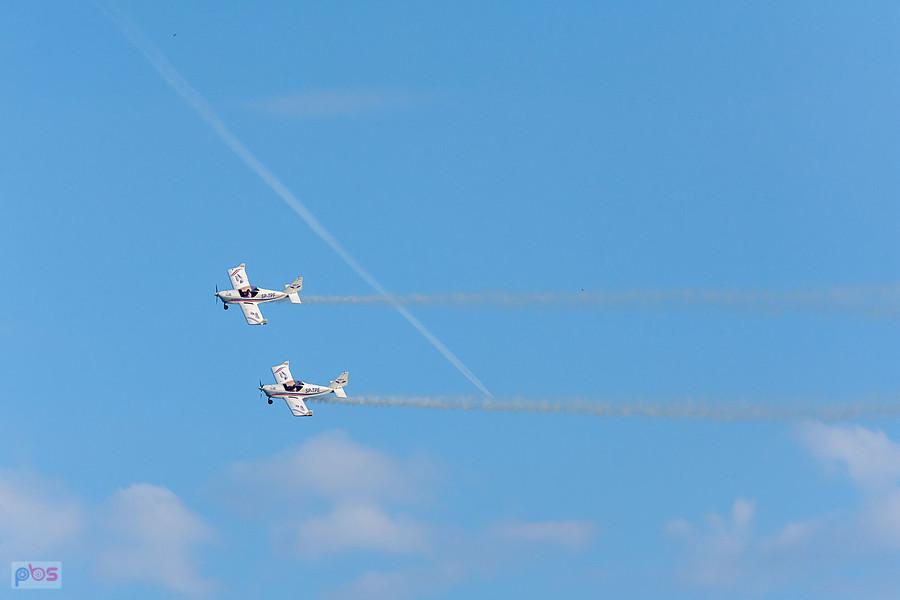Samoloty Aero AT-3 R100 - #SP-TPE Hubert Massalski #SP-TPF - Radek Izdebski - grupa akrobacyjna Dwójka z AW - AirShow Rudniki 2025