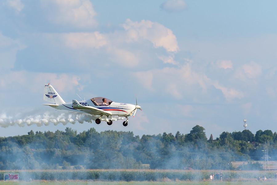 Samolot Aero AT-3 R100 - #SP-TPF - Radek Izdebski- grupa akrobacyjna Dwójka z AW - AirShow Rudniki 2025
