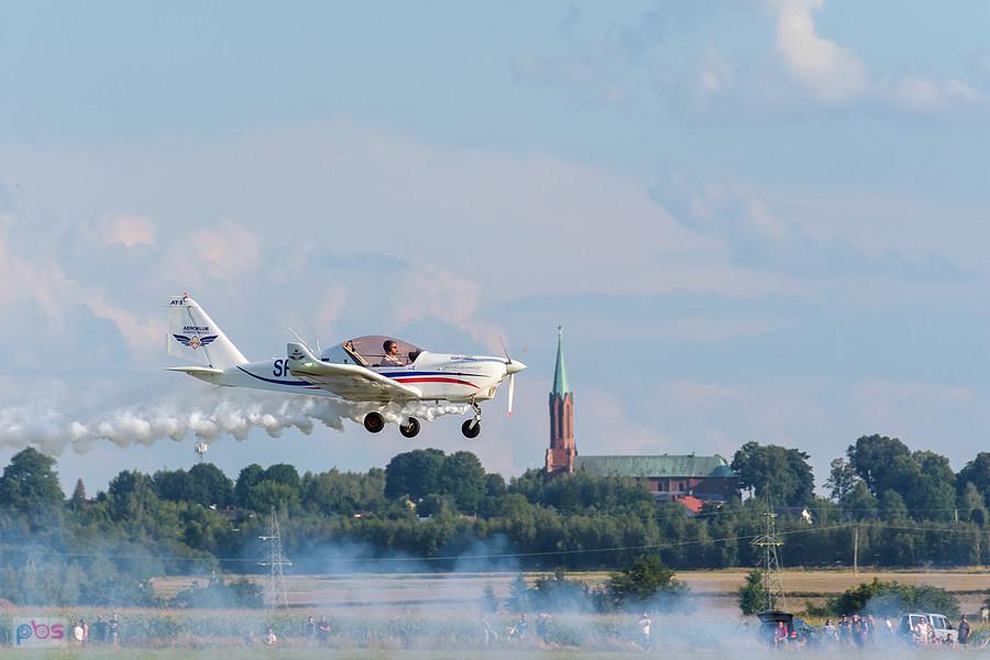 Samolot Aero AT-3 R100 - #SP-TPF - Radek Izdebski- grupa akrobacyjna Dwójka z AW - AirShow Rudniki 2025