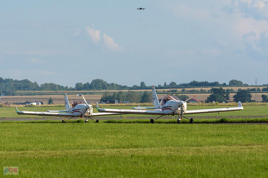 Samoloty Aero AT-3 R100 - #SP-TPE Hubert Massalski #SP-TPF - Radek Izdebski - grupa akrobacyjna Dwójka z AW - AirShow Rudniki 2025