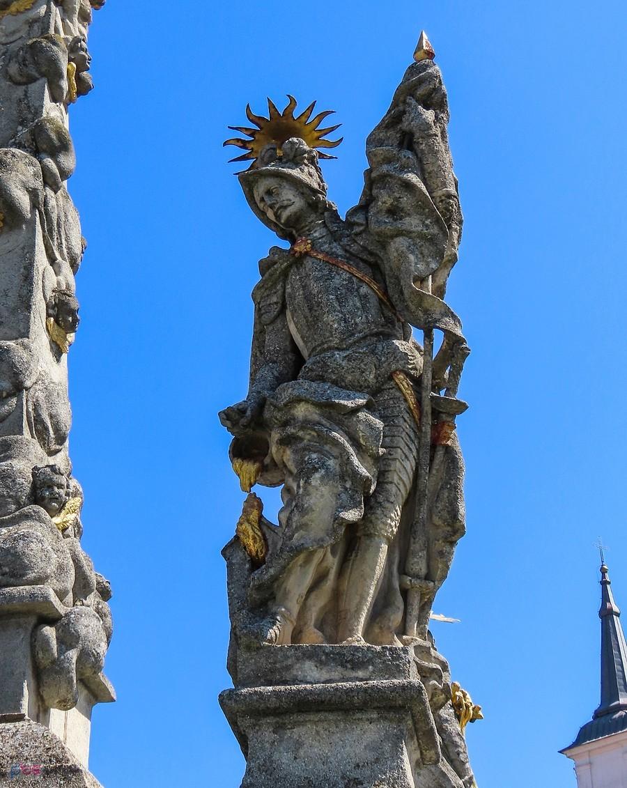 Drnholec - św. Florian z kolumny maryjnej
