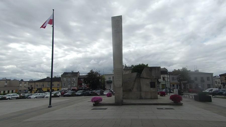 Pomnik poległych 1939 - 1945, Grójec