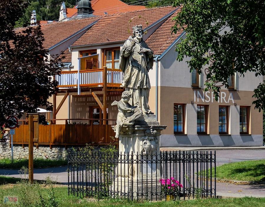 sv. Jan Nepomucký ve Vranově nad Dyjí