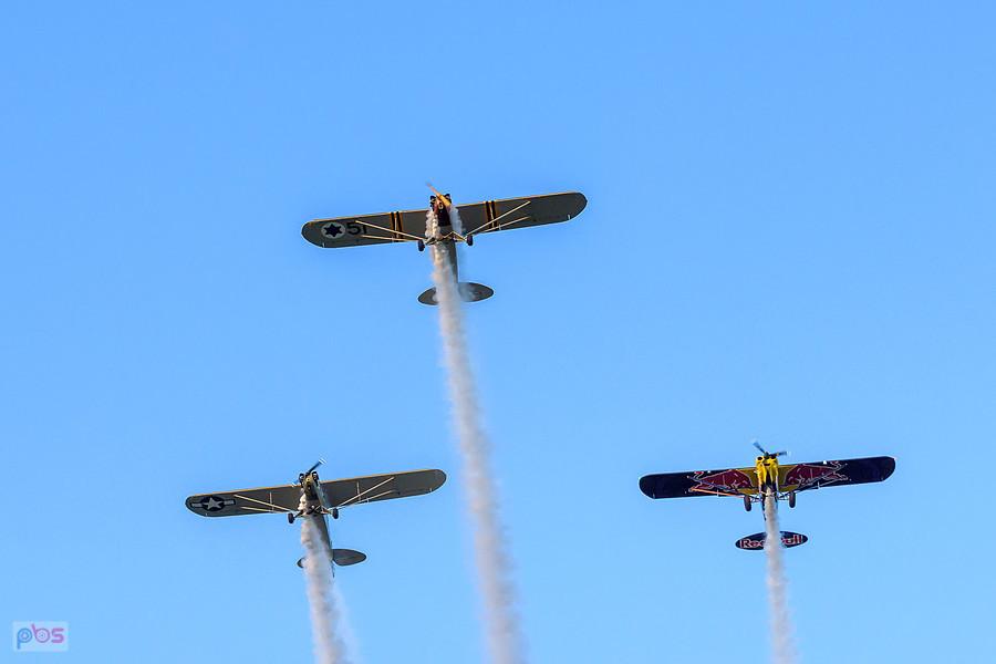 Piper J-3C-65 Cub #SP-SAFY (zabytek), Cub Crafters Carbon Cub CCX-1865 #N916RX (nowa konstrukcja), Piper L-4J Cub #SP-SMLP (rok prod. 1944)