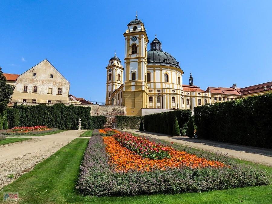 Kościół św. Małgorzaty z ogrodów zamkowych