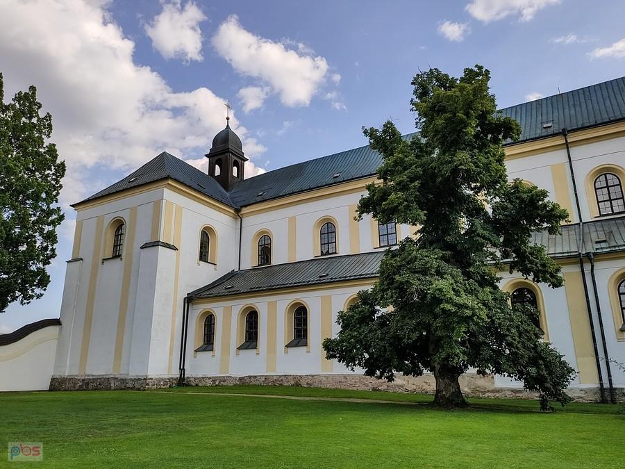 Žďár nad Sázavou - płn. ściana bazyliki zamkowej