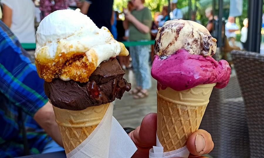 Najlepsze lody nad Balatonem w miejscowości Gyenesdias!