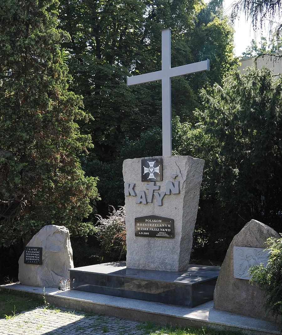 Pomnik Katyński w Zielonej Górze