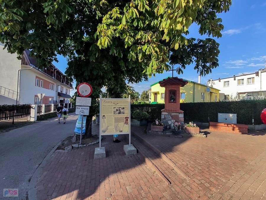 Kapliczka przy porcie
