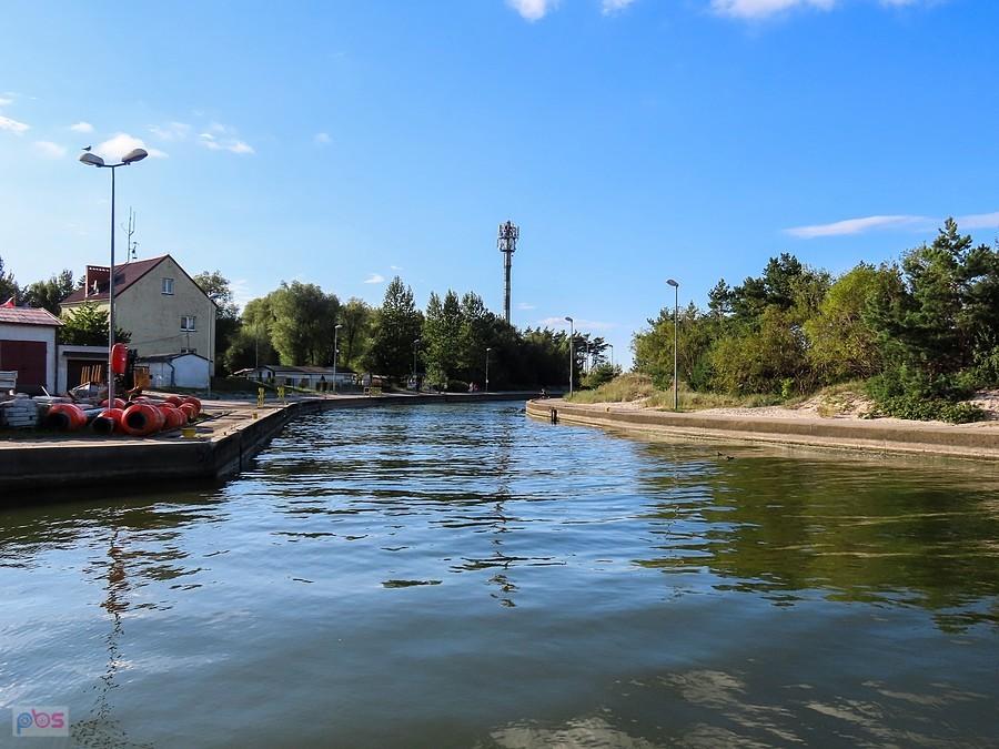 Kanał portowy w Rowach