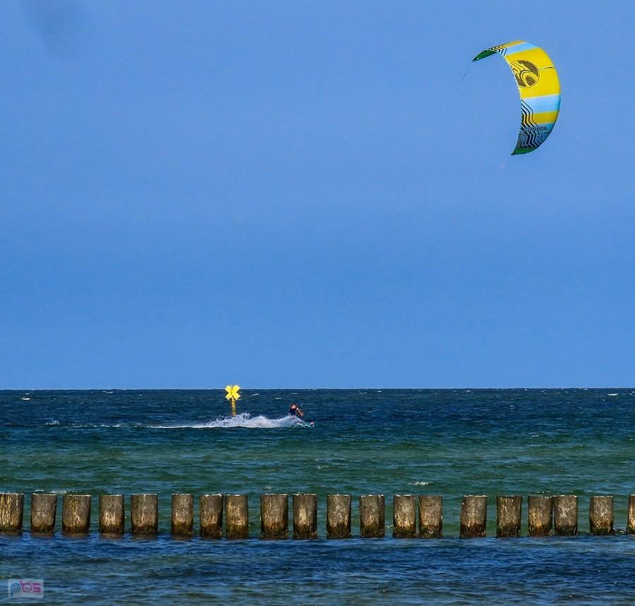 Kitesurfer czyli facet z latawcem